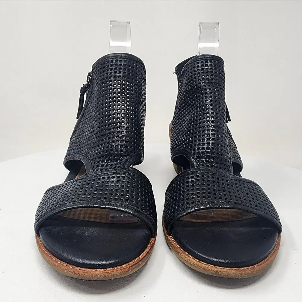 Sofft Nadira Sandal Size 9.5M Black Leather Perforated Peep Toe Zipper SF0027301